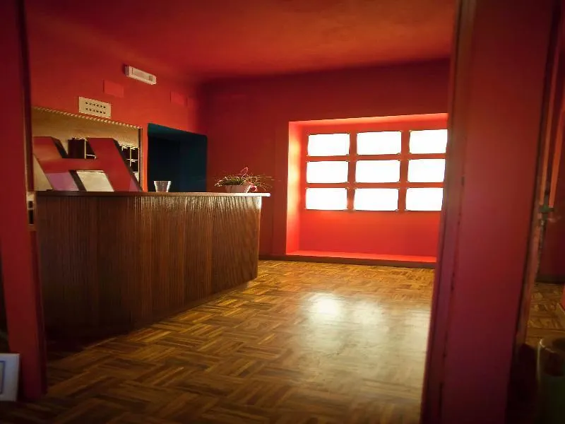 Hotel Diana & Depandance Lucca 2*,  Italy